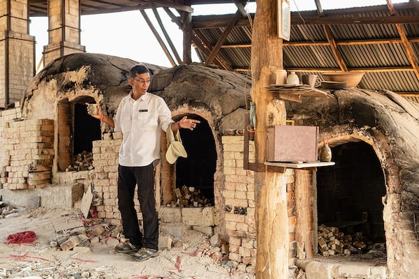 Aqua Mekong's 5-Day Mekong Explorer Downstream Day Three - Pottery Village Visit