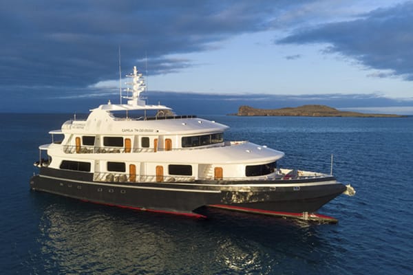 Galapagos Horizon - Central & Western Islands