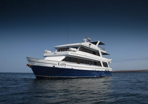 Yetty Yacht Galapagos